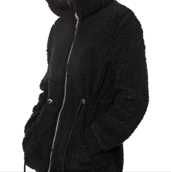 Sherpa Hooded Jacket in Black - Picture 2 of 9